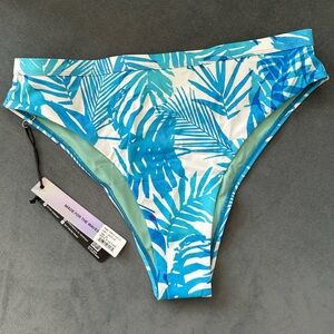 NWT Jolyn Nora High rise bikini bottom in La Jolla XL blue white print